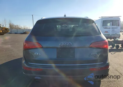 2017 Audi Q5 Premium Plus z USA, uszkodzony, nr VIN WA1L2AFP2HA055115